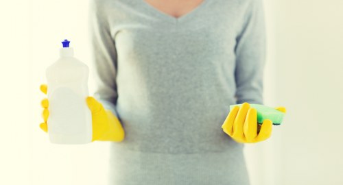 Detailed bathroom cleaning during a move-in service in SW8